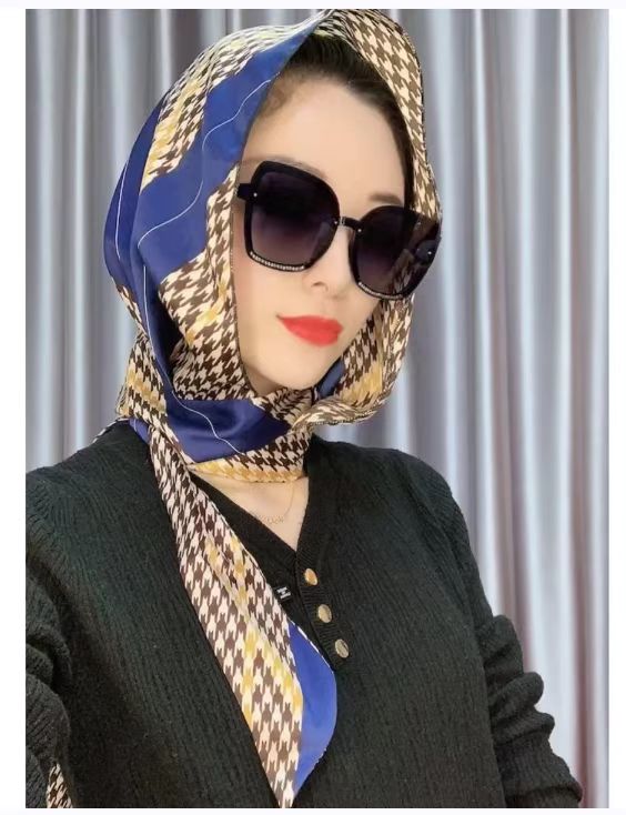 Women Hijabs Headband Fashion Satin Silk Square Scarf Bandana Design Neckerchief Shawl Wrap Beach Stoles Foulard Echarpe