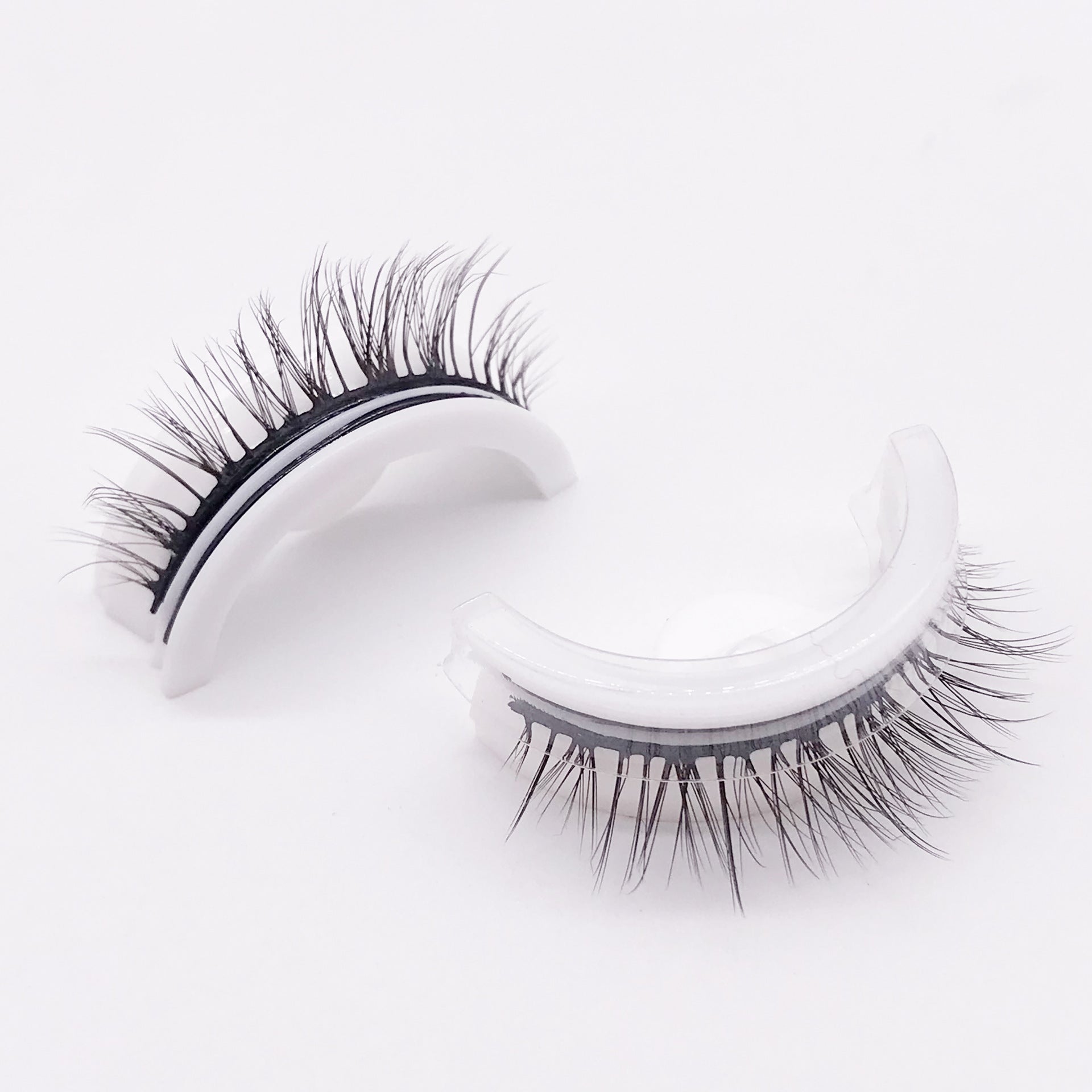 2 PCS Reusable Self Adhesive Eyelashes