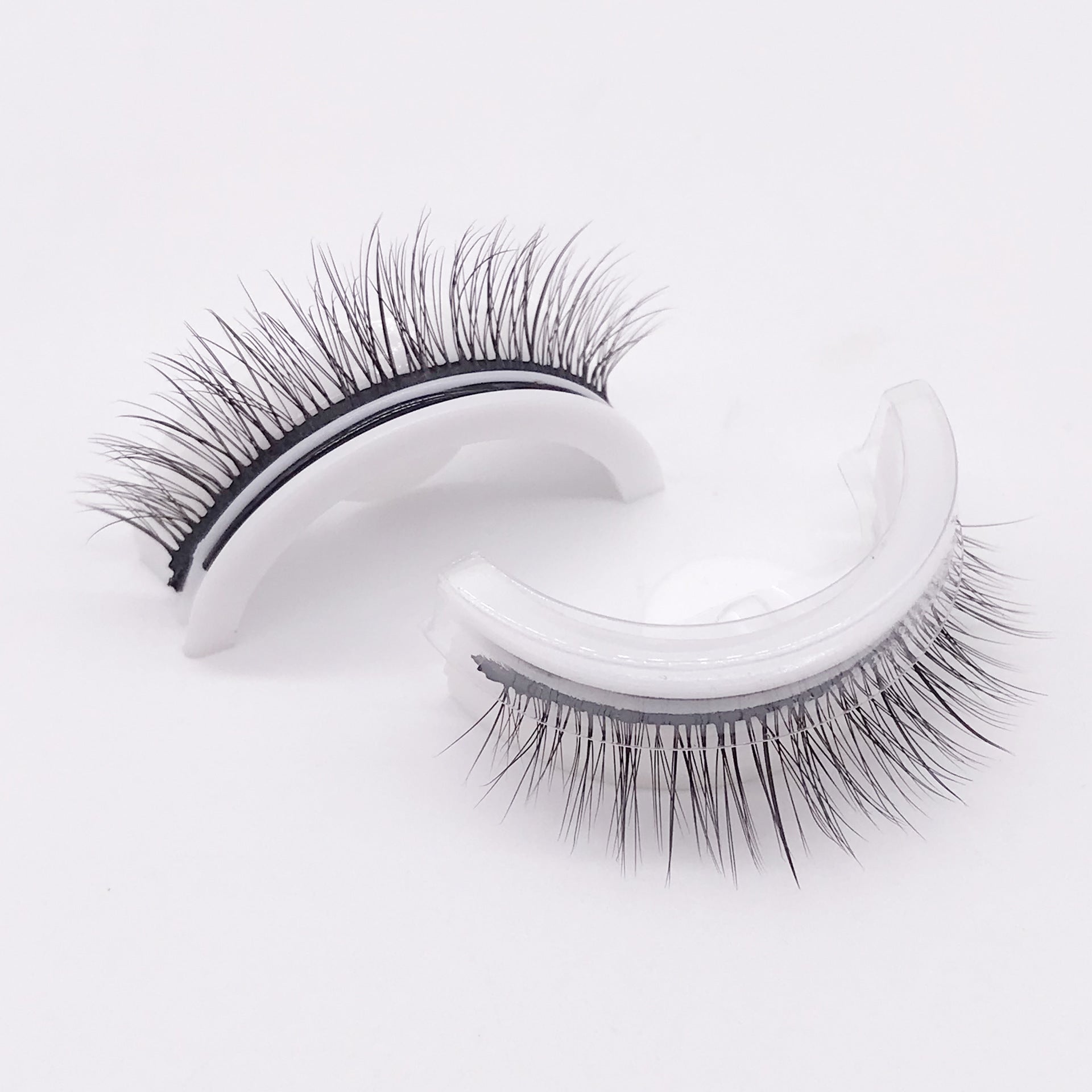 2 PCS Reusable Self Adhesive Eyelashes