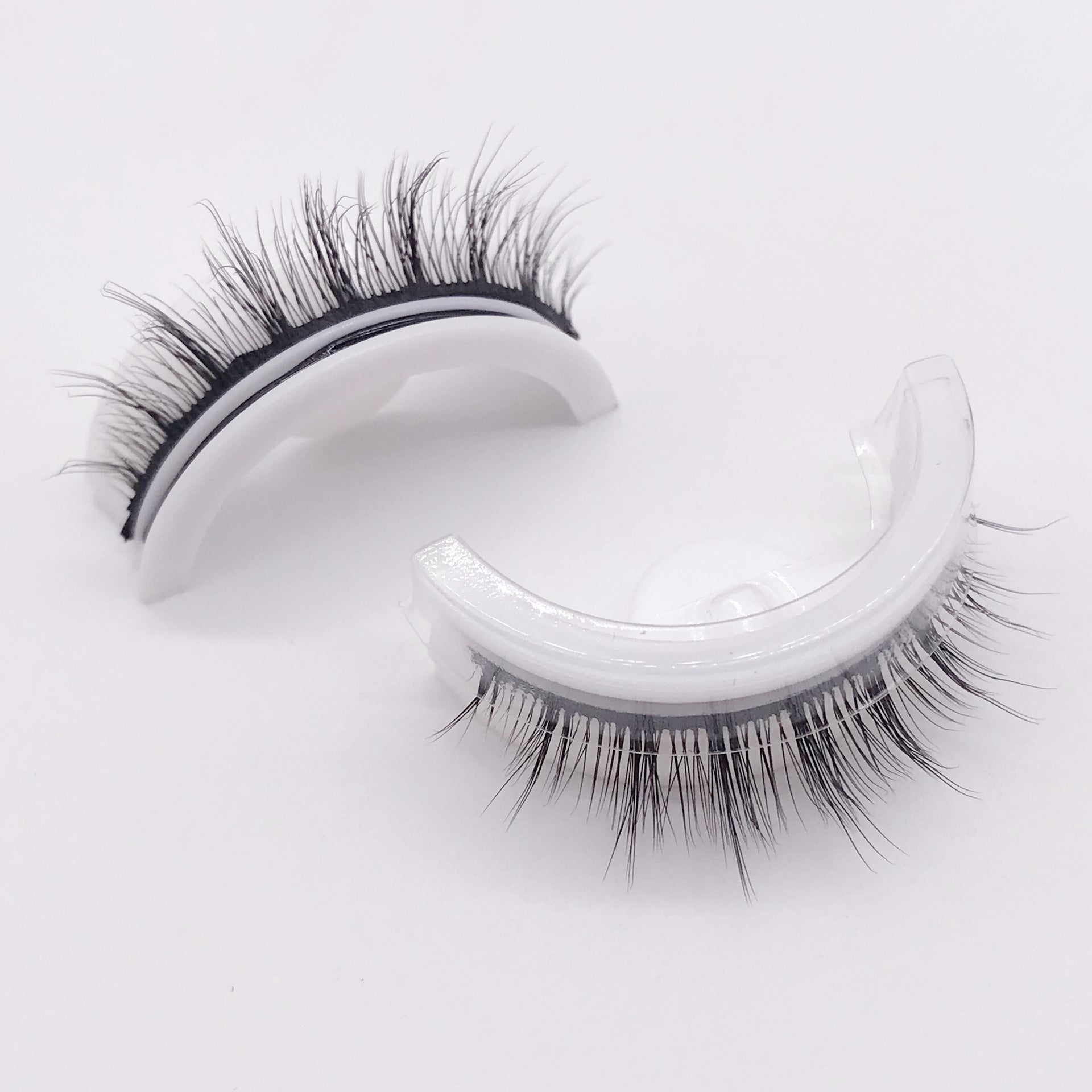 2 PCS Reusable Self Adhesive Eyelashes